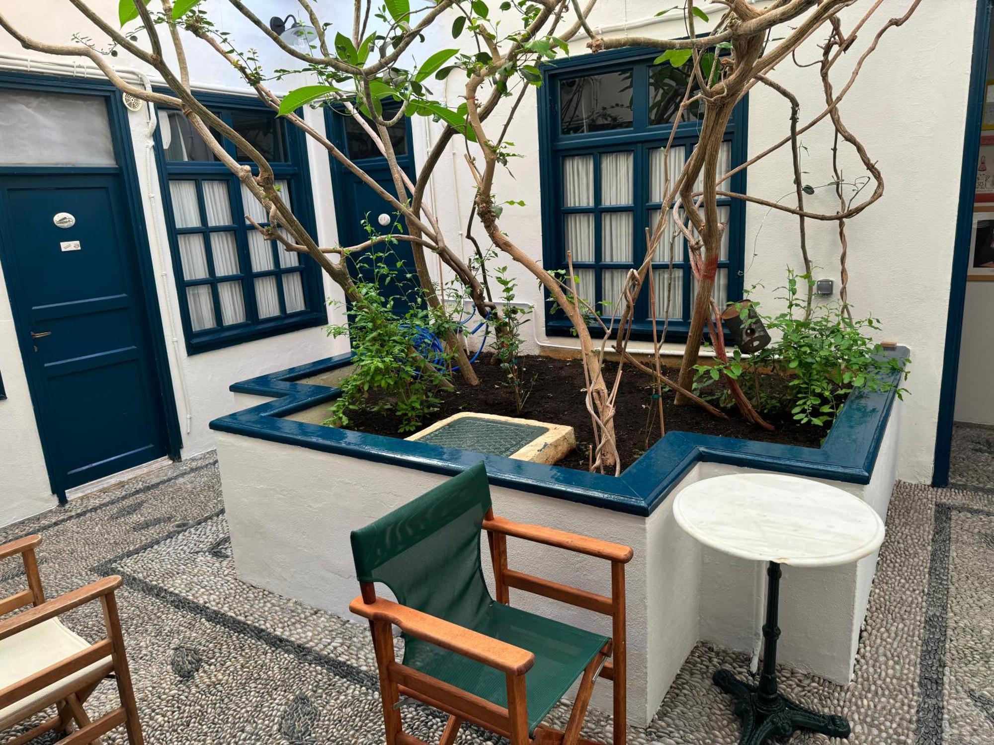 Hotel Aliki Сими Екстериор снимка