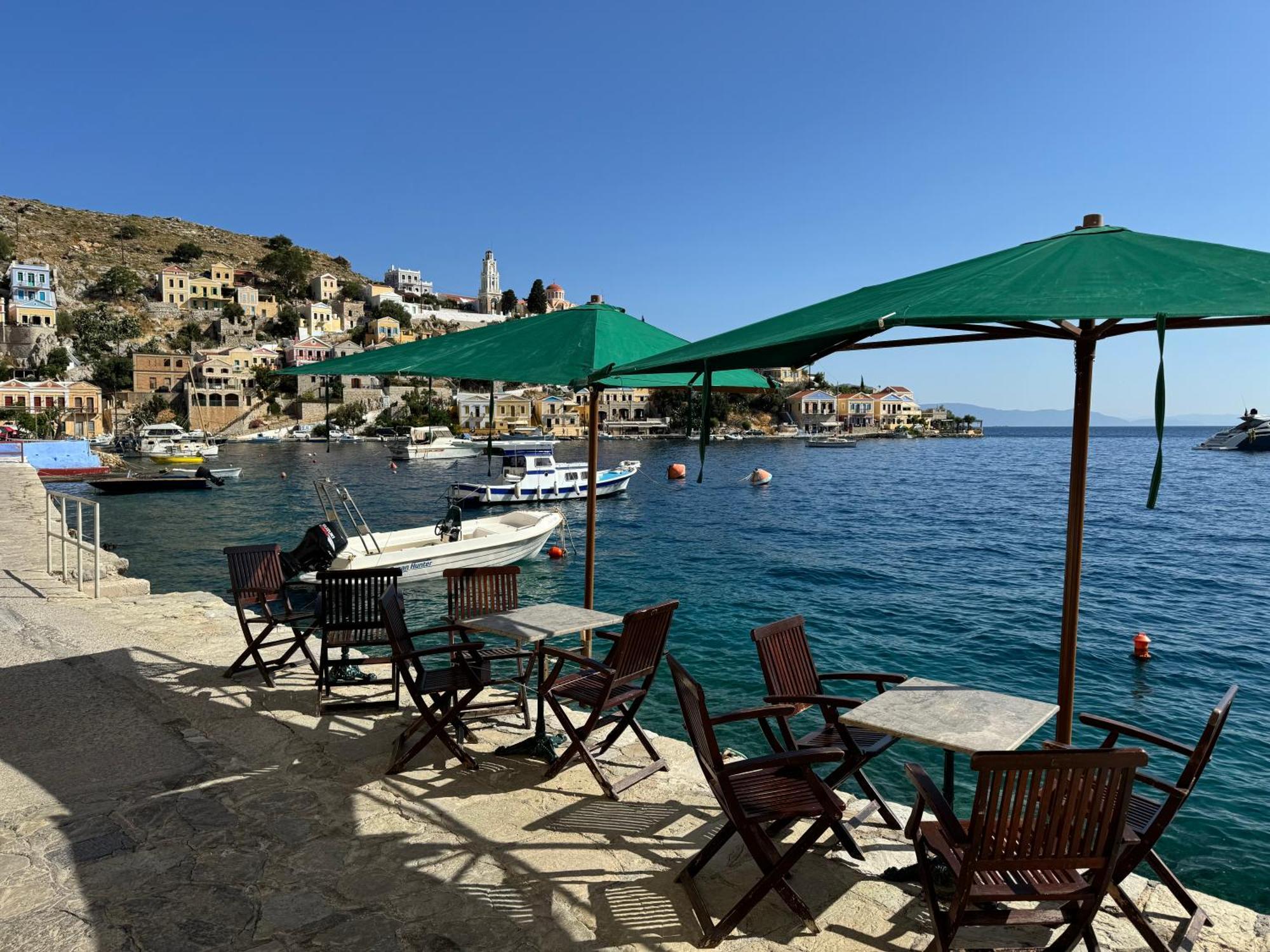 Hotel Aliki Сими Екстериор снимка
